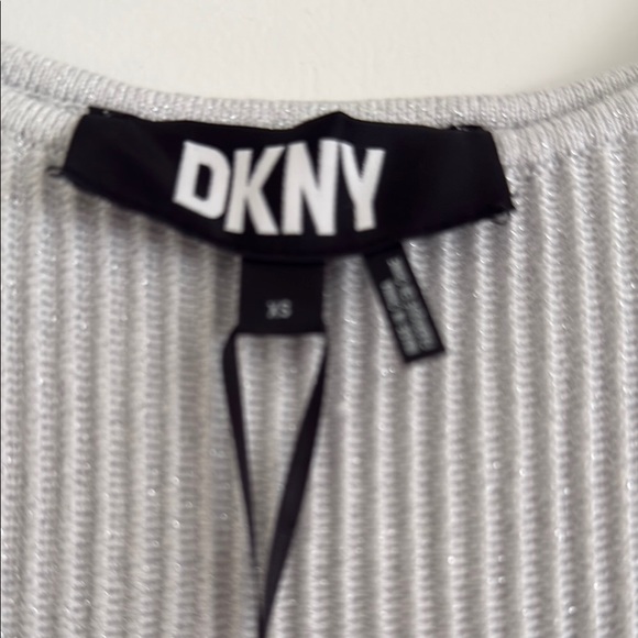 Gray Ribbed Knit Tank Top - Picture 2 of 4